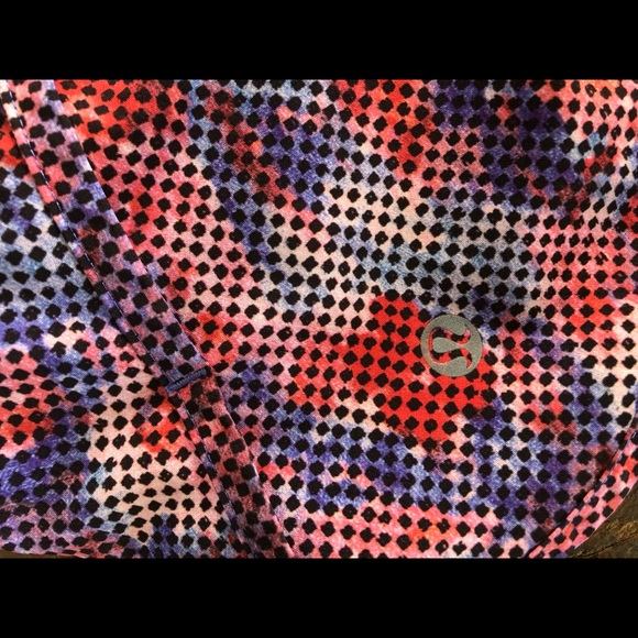 Lululemon athletica speed shorts 10 - Picture 7 of 8